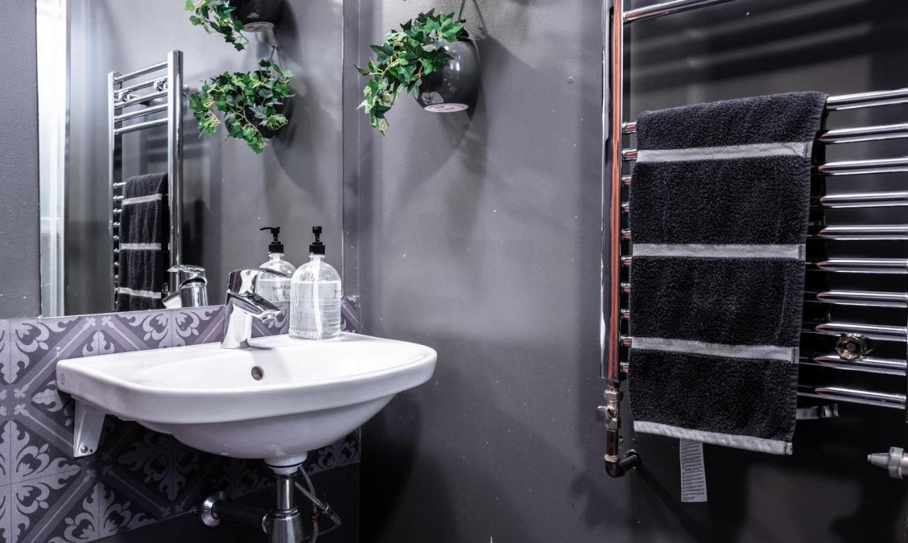 סלפוס Au44 Apartments City Centre מראה חיצוני תמונה